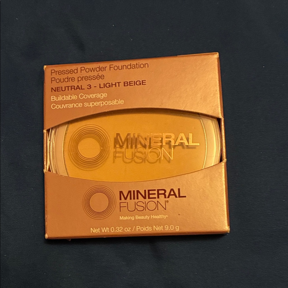 Mineral Fusion Neutral 3 Light Beige Pressed Powder